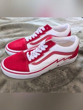 NEW Mens Vans Old Skool Bolt 2-Tone Red True White Sneaker Shoes Size 9.5 10
